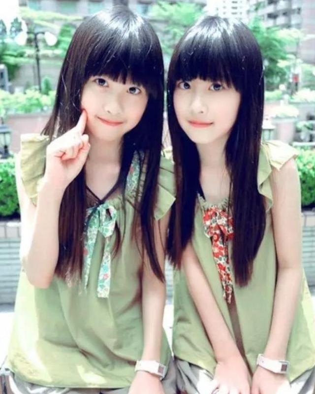 台湾双胞胎演员图片
