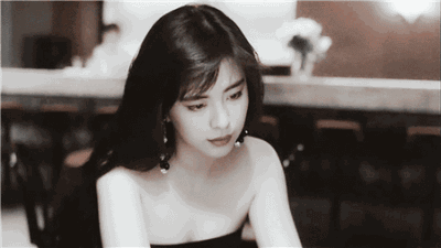 牛哥内涵美女gif动图：论风情，只服王祖贤