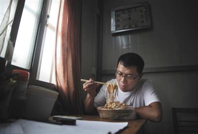 塑料布破碎机和塑料桶破碎机区别