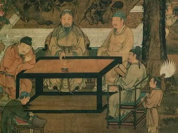 太师椅最早使用于什么朝代古代席地而坐的靠椅