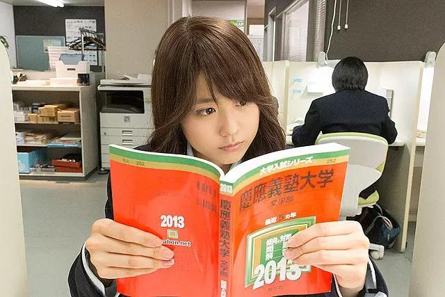 ӰϷ����(�����ֻٵ���6����ӰϷ��ÿһ�����Ǿ���֮��)