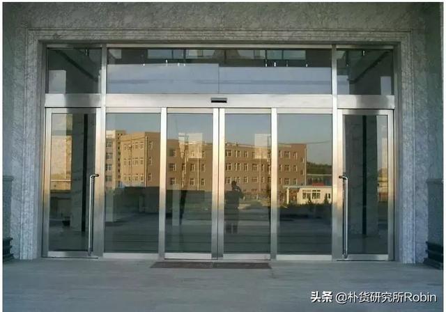 滁州华美达广场酒店这些安全门对宝宝来说并不安全