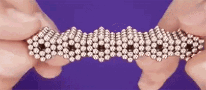 这些玩具正在小学生中流行，如果你家孩子在玩，家长要提高警惕了