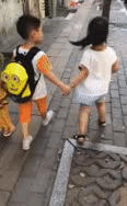 搞笑的GIF动态图：笑到窒息哈哈哈！