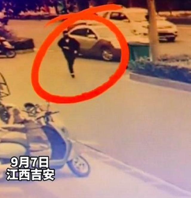 江西皮箱藏尸案告破，报警司机遭网暴，被质疑"当时为什么不追上去"