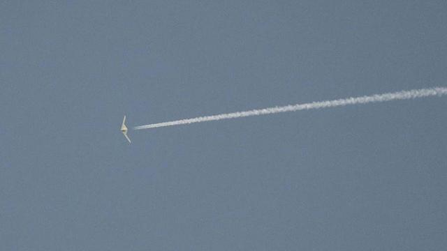 神秘飞机菲领空亮相引人瞩目！美媒：不是中国轰20就是美国无人机