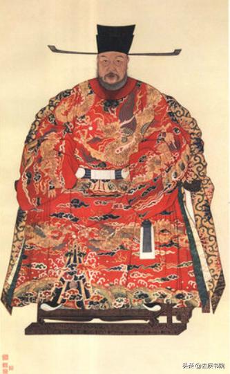 張豐毅《江山紀(jì)》中穿的蟒袍還原歷史？基本還原，但夾雜現(xiàn)代審美