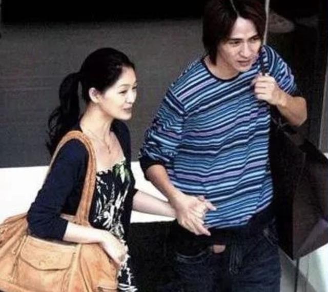 回头草这么香？刚离婚3个月就官宣二婚，大S的花花情史，够内味儿