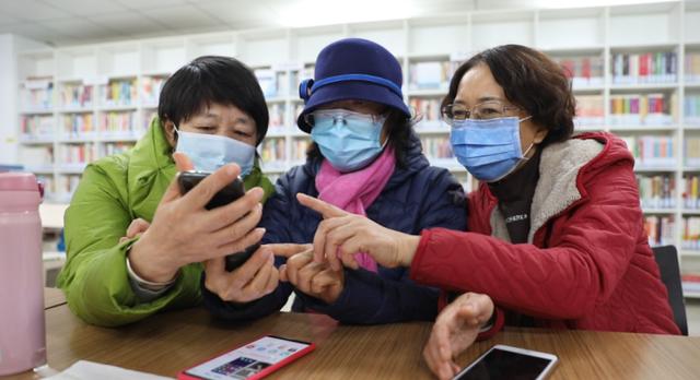 iOS  15.1正式升级共享屏幕 网友：国产手机早就玩过了