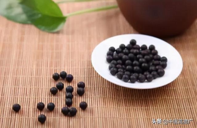 心烦失眠，口舌生疮，血虚阴亏。老中医推荐天王补心丹