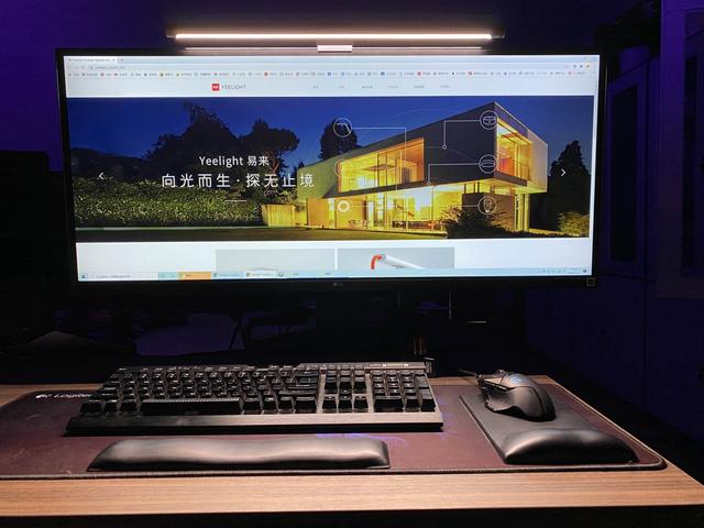 極致便攜的15.6寸4K高清便攜顯示器，CForce CF011X Pro4