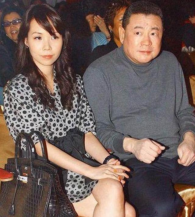 刘銮雄为何不娶李嘉欣(咏鹅洪欣李嘉欣刘銮雄)-天晟网