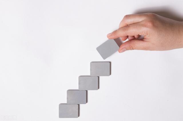 孩子英语启蒙，大名鼎鼎的RAZ值得刷吗？