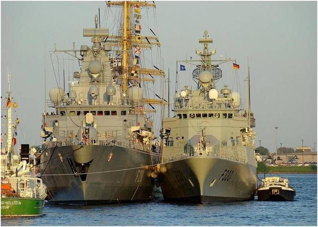 新加坡國父李光耀爲何在1996年預言日本將走向平庸