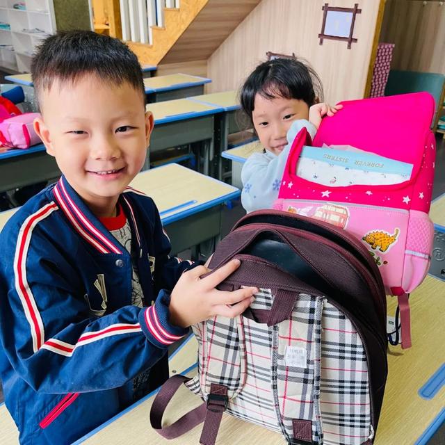 人类幼崽成长记：吃饭收拾样样行