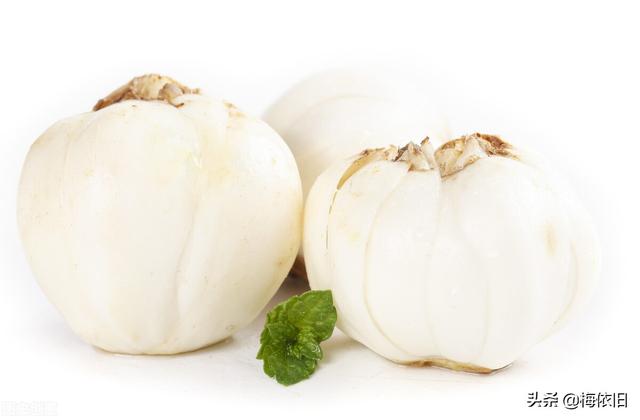 秋季越来越干燥，常吃“三果一蔬”，关键时候帮大忙，滋润一整秋