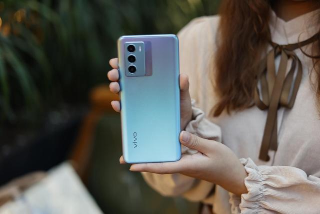 vivo T1评测：骁龙778G+5000mAh组合，重度使用一整天是什么体验？