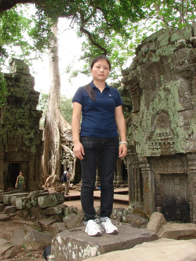 高棉的微笑（第一集）吴哥窟探秘历险记（Angkor Wat)