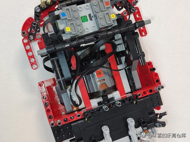 小型升降机械展