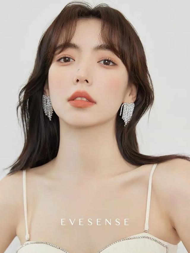 饰品与饰物怎么搭配（不同风格、脸型如何选饰品）