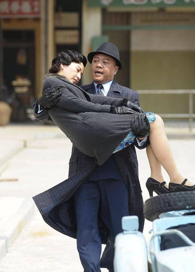 ���TVB��װ���Ӿ�(�̻�TVB�岿���䴩Խ�� ŷ���𻪹�ӽ�����������Բ��д�Խ�����)