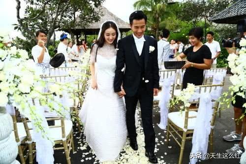 16年夜光剧本事件杨幂回应（夜光剧本后杨幂领奖视频）