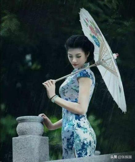 自由体：秋雨