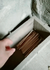 爆笑的GIF动态图：小姐姐你不能走，没付钱呢？