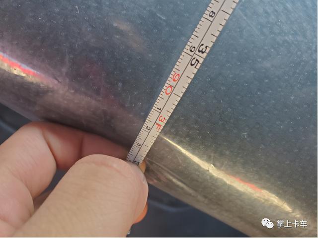 拉砂石料的车一般拉几吨