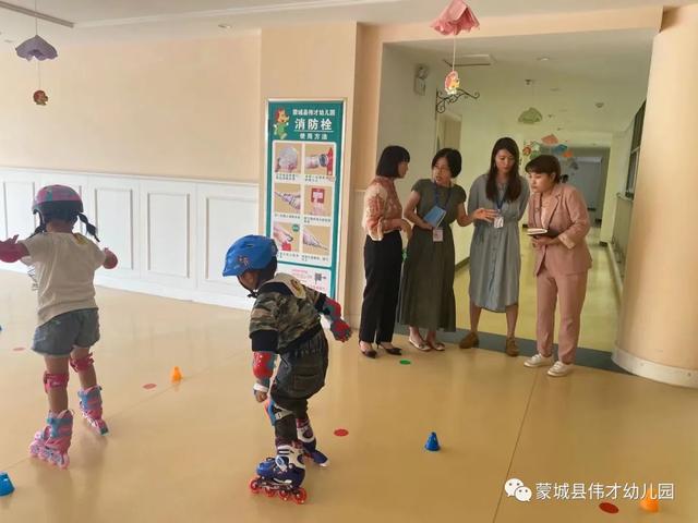 携手走向未来丨伟才教育总部督导到安徽蒙城伟才幼儿园巡园指导