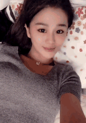 搞笑GIF动态图片：劝你还是换个地锻炼吧，不然啥身体也禁不起摔啊！