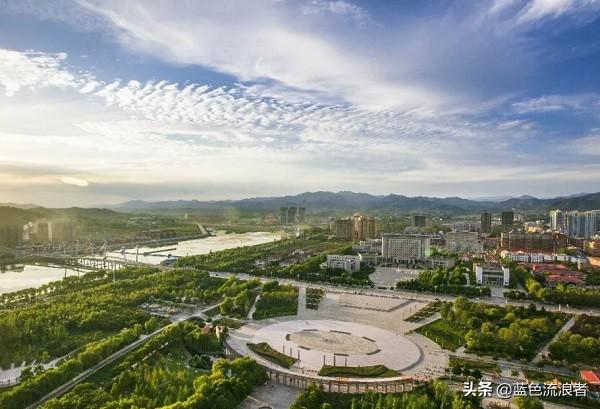 河南有个县，夏季平均气温24，网友：这回终于选对了避暑的地方