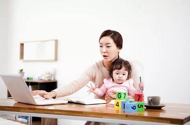 “我不上班谁挣钱养你”？父母无意的话，可能会伤了孩子的心