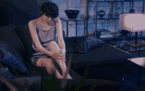 女生冬天腿上为什么会鸡皮肤很痒