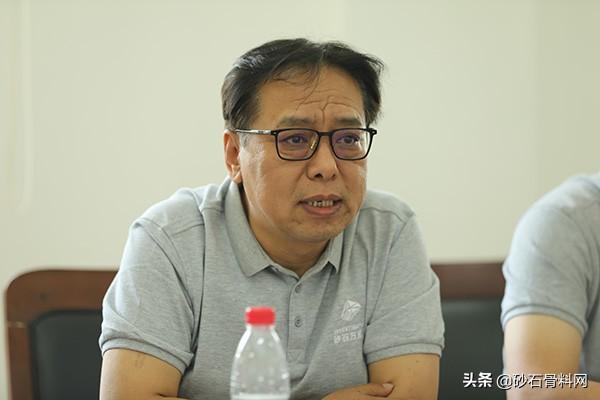 正规砂石公司