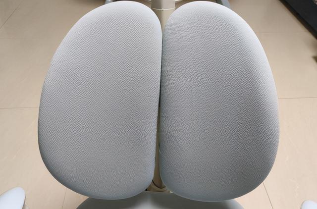 COBENSON科贝森儿童学习桌椅：安全可调节，给孩子带来好学习习惯