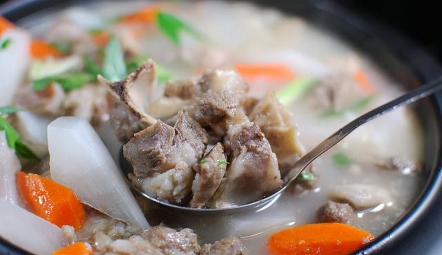 吃羊肉可以养胃吗？医生提示：秋后养胃，可多吃这3种肉食