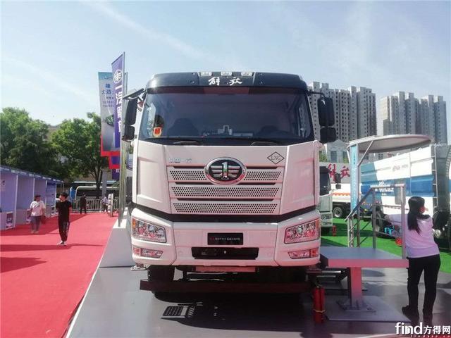 上汽红岩机械展