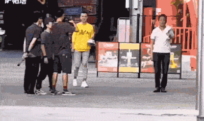 爆笑雷人的GIF：生命探测仪到底是什么高级东西！