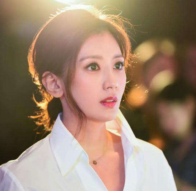 赵敏贾静雯小视频（赵敏贾静雯花絮）