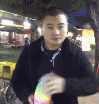 爆笑的动图GIF：让你天天玩我，我一口水喷死你