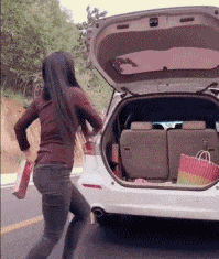 性感还可爱的美女GIF：姑娘，你这样卖萌我受不了啊！