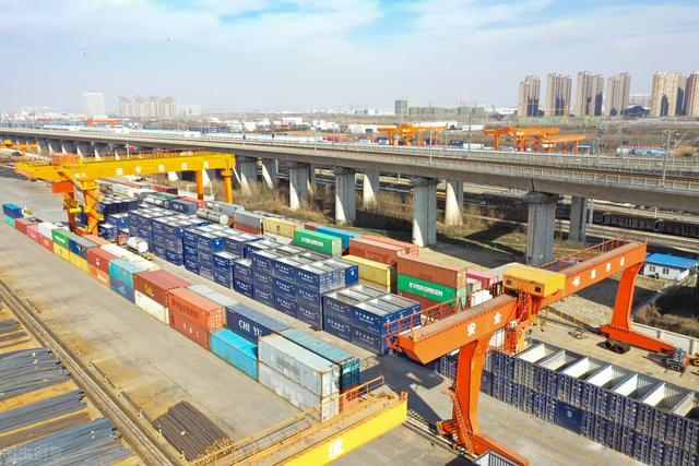 一周外贸大事：人民币升值，俄罗斯疫情恶化，全球能源价格飙升等