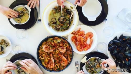 晚餐尽量少吃这5种食物，不妨一看