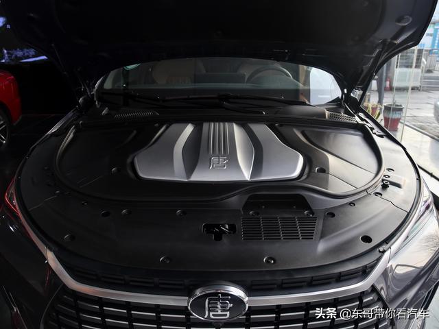 空间大动力猛，前脸震撼，价格实惠，实拍唐新能源