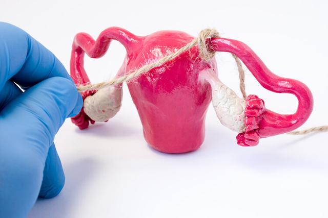 混合多角化战略案例