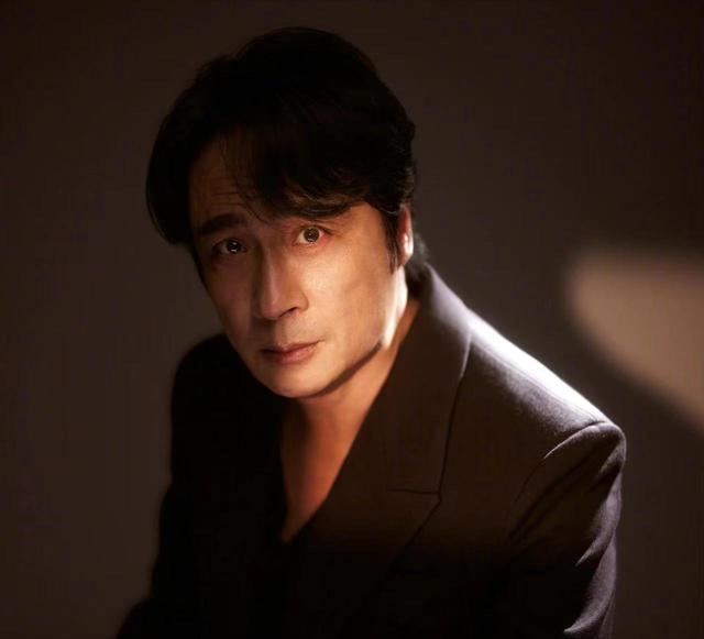 吴镇宇老婆:影帝吴镇宇的“小白脸”梦想，和他生命中两个不得不说的女人