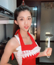 美女的性感动态图：处对象冲着我来，找别人算什么本事儿！