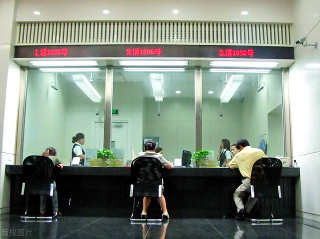 网上银行怎么转账（怎么样转账到别人的银行卡）