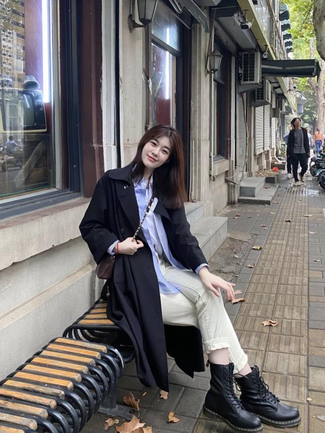 马丁靴图片